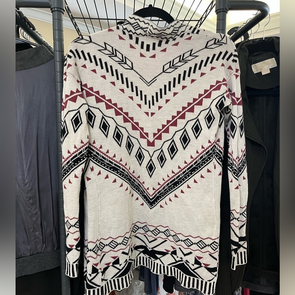 Cardigan - Picture 4 of 4